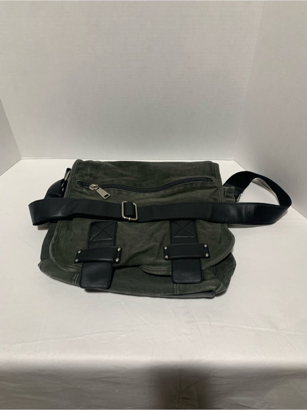 Kenneth Cole Reaction Olive Green Canvas Crossbody Bag with Black Strap - Picture 3 of 13
